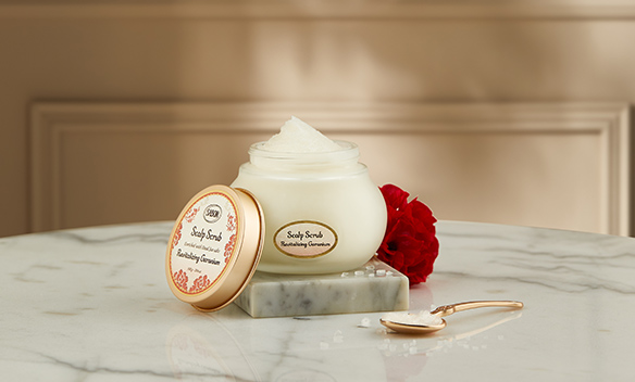 Scrub pentru scalp Revitalizing Geranium